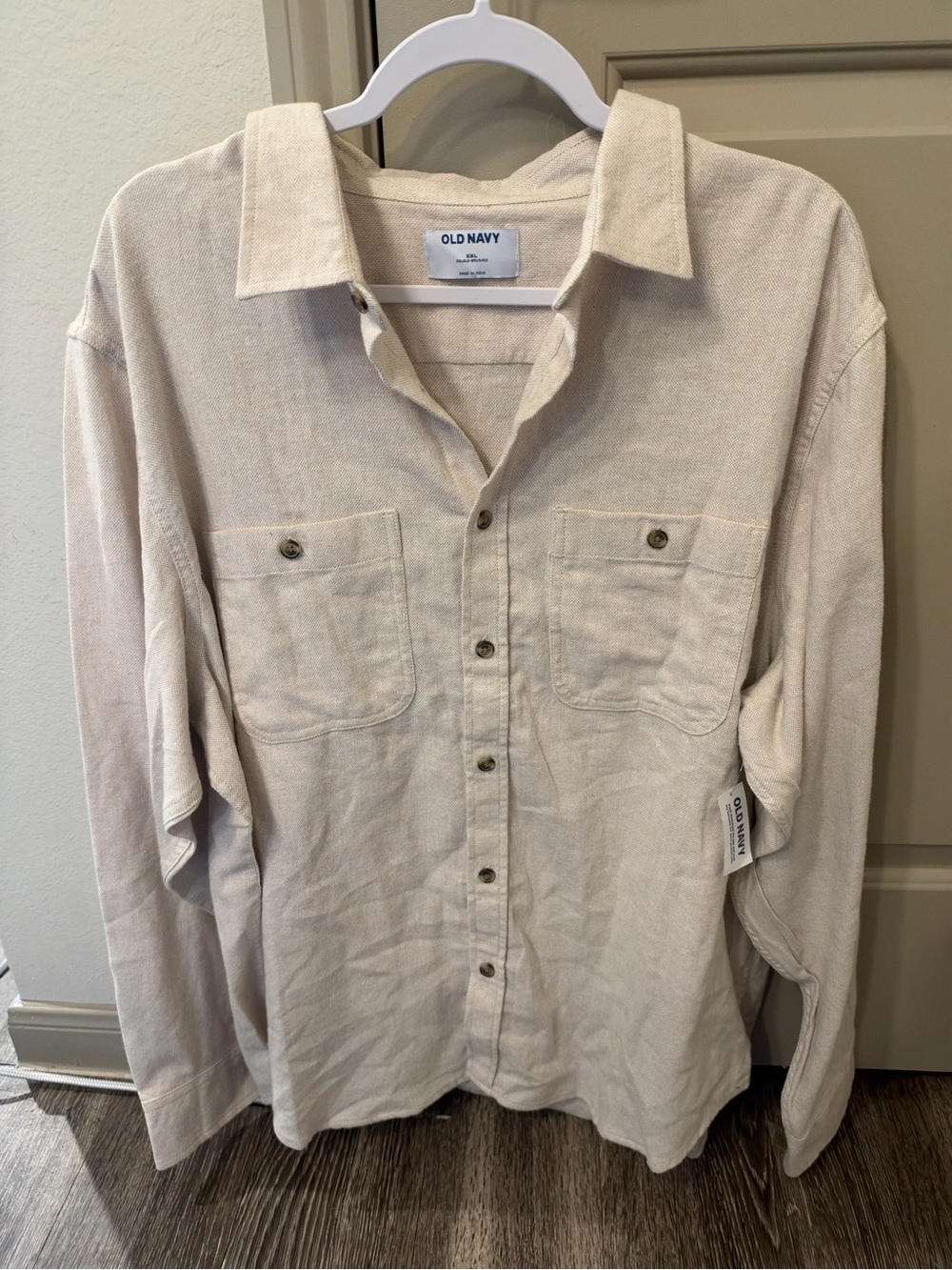 Old Navy Men's Light Beige Casual Button-Down Shirt